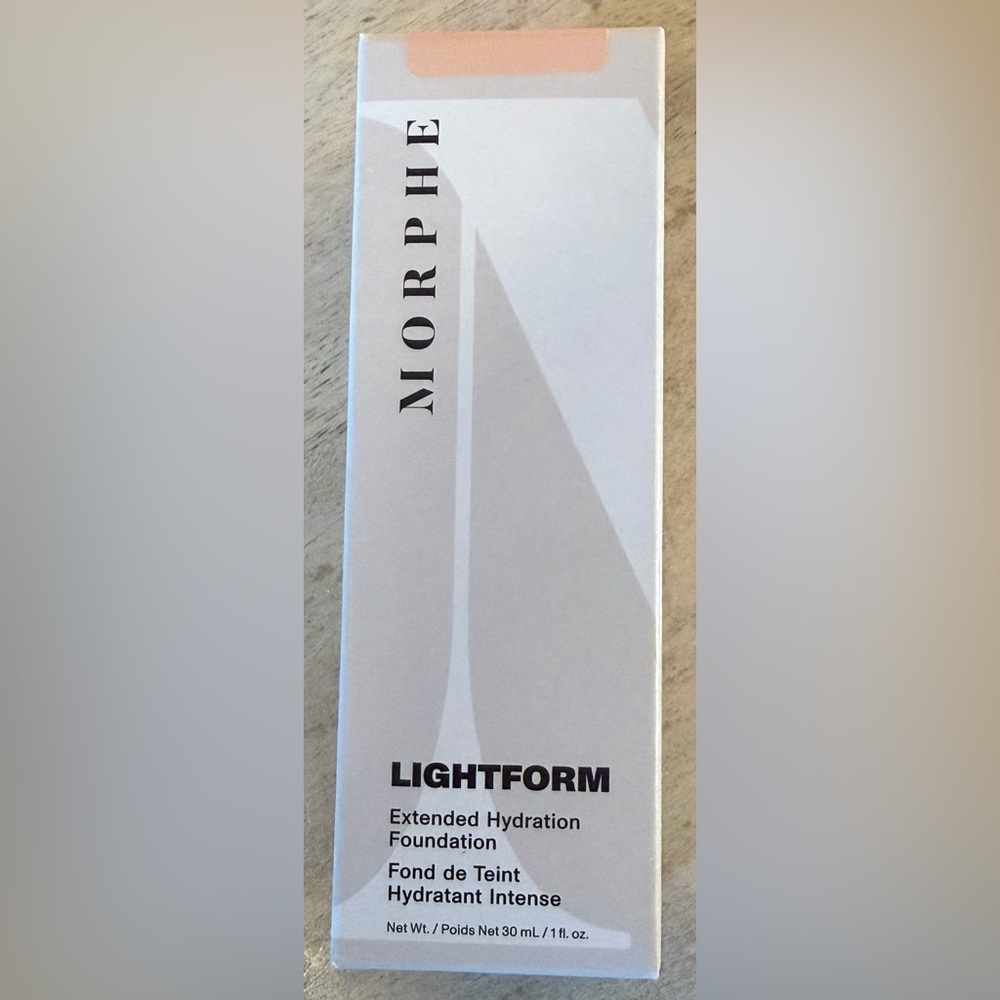Morphe Lightform Extended Hydration Foundation